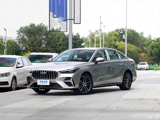 全新设计全新尺寸 吉利第5代帝豪正式亮相