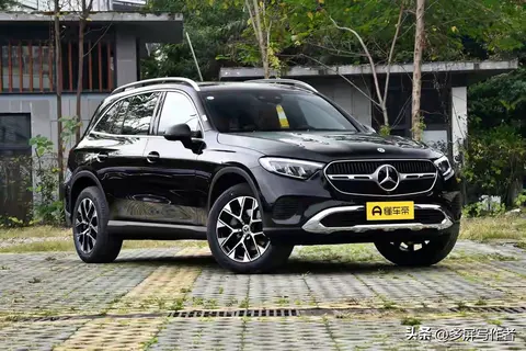 奥迪Q5L王炸来袭！轴距加长换新心脏，宝马奔驰该咋办？